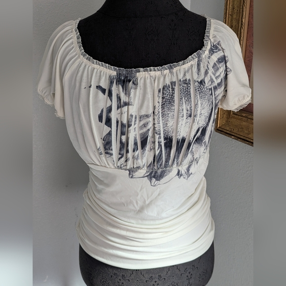 Moa Moa Y2K Milkmaid Digital Sunflower Print Blouse - Picture 4 of 9